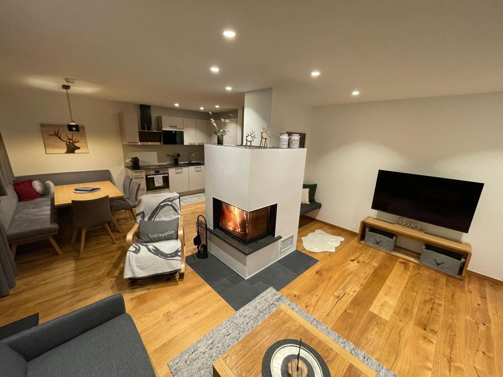Alpin Residenzen Buchensteinwand St. Ulrich By Alpina-Holiday 皮尔河畔的圣乌尔里希 外观 照片